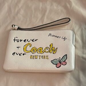 Coach Corner Zip Wristlet In Sketch Print